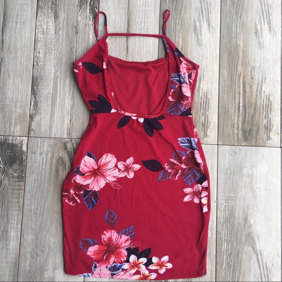 Charlotte Russe Floral Fitted Cut-Out Dress - Picture 3 of 5